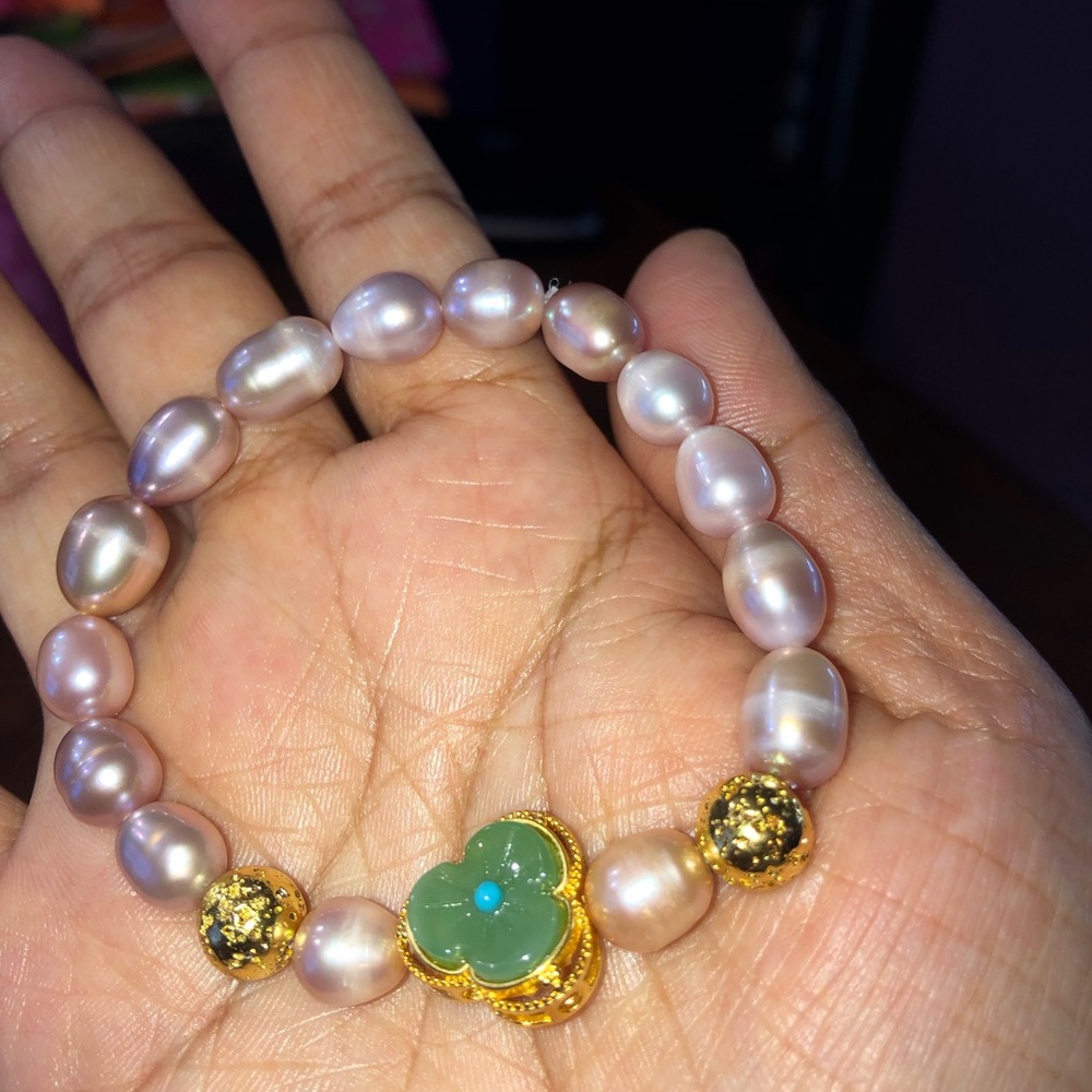Handmade Fresh water pearls, with clover Jade charms